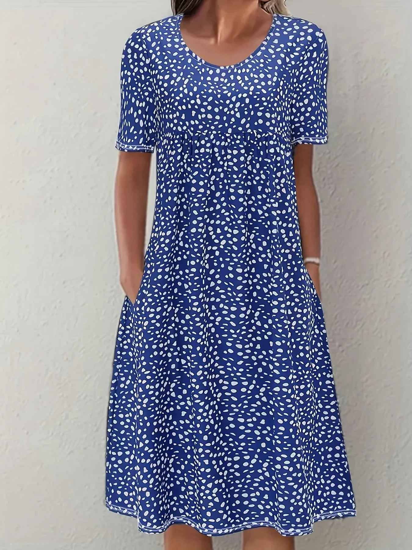 Liv™ | Blød Blomsterkjole i Tidløst Snit