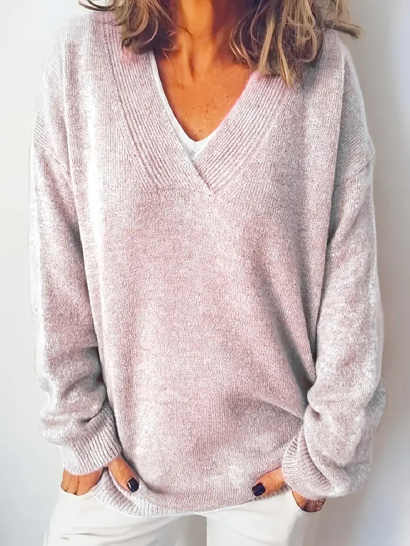 Liv™ | Blød og Tidløs V-Hals Sweater