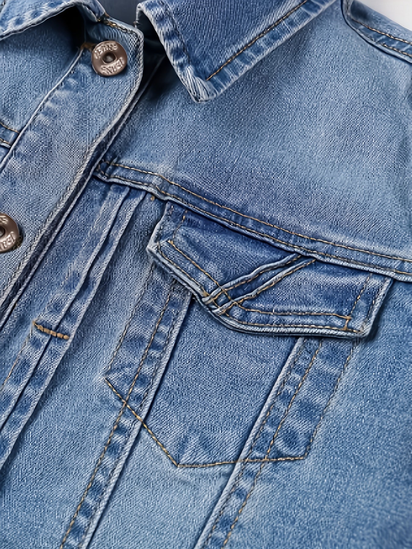 Liv™ | Tidløs Denim Jakke