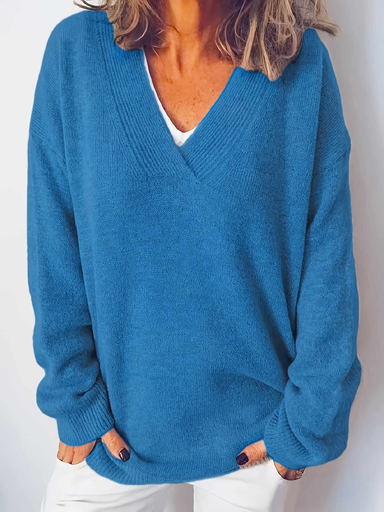 Liv™ | Blød og Tidløs V-Hals Sweater